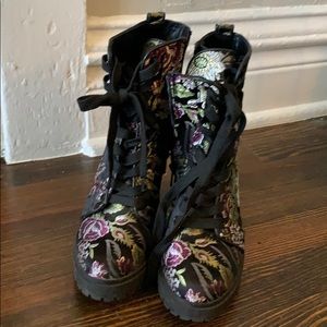 Steve Madden Booties